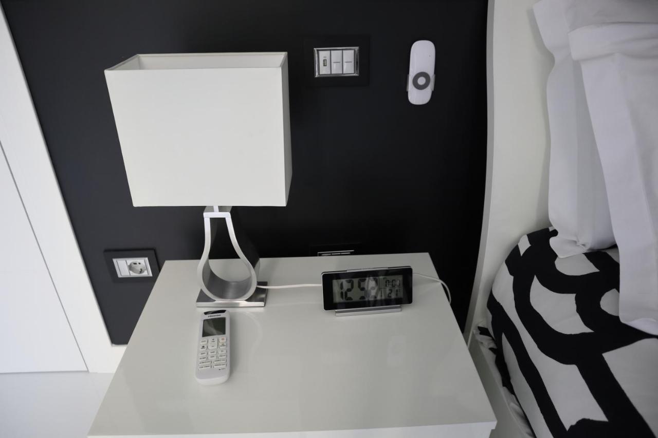 Rettifilo 201 Exclusive Rooms Naples Exterior photo