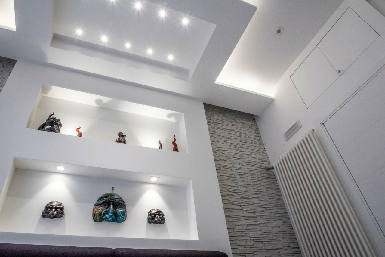 Rettifilo 201 Exclusive Rooms Naples Exterior photo
